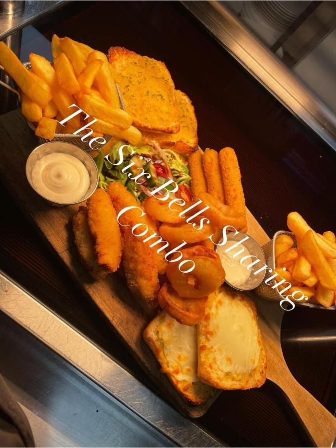 The Six Bells 3*