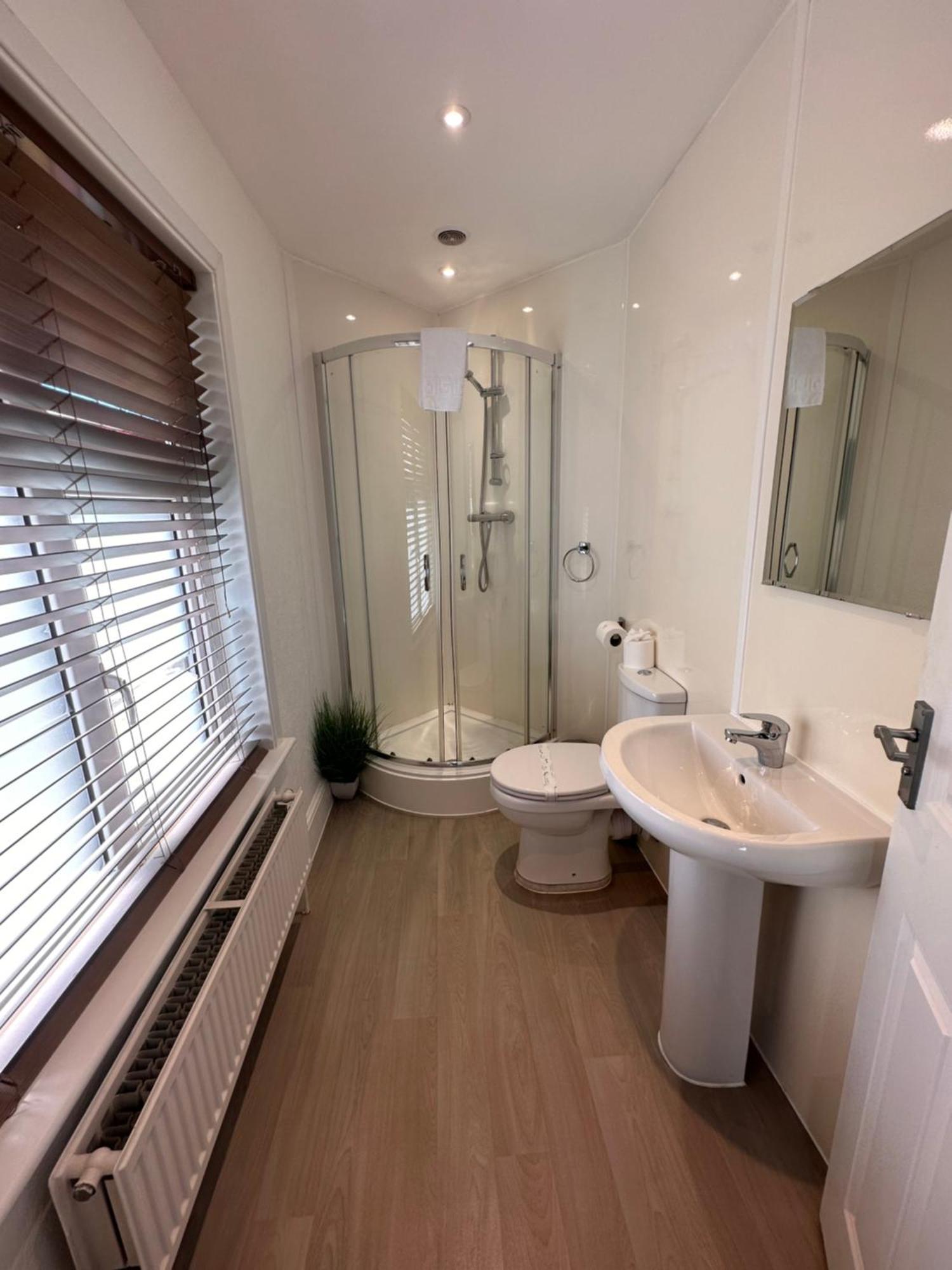 The Six Bells Bed and breakfast 3*